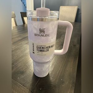 New wisteria tie dye Stanley 2.0